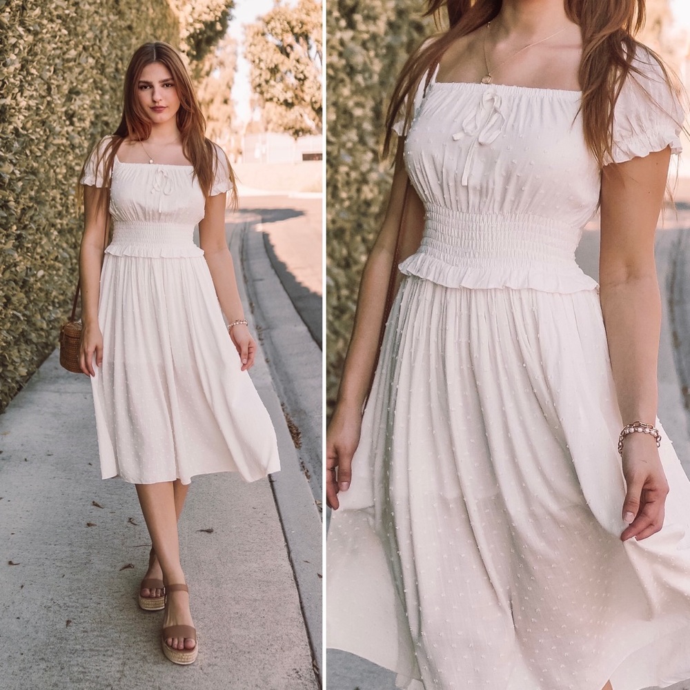 NEW ARRIVAL🕊 The Clara Off Shoulder Midi Dress - Picture 4 of 4